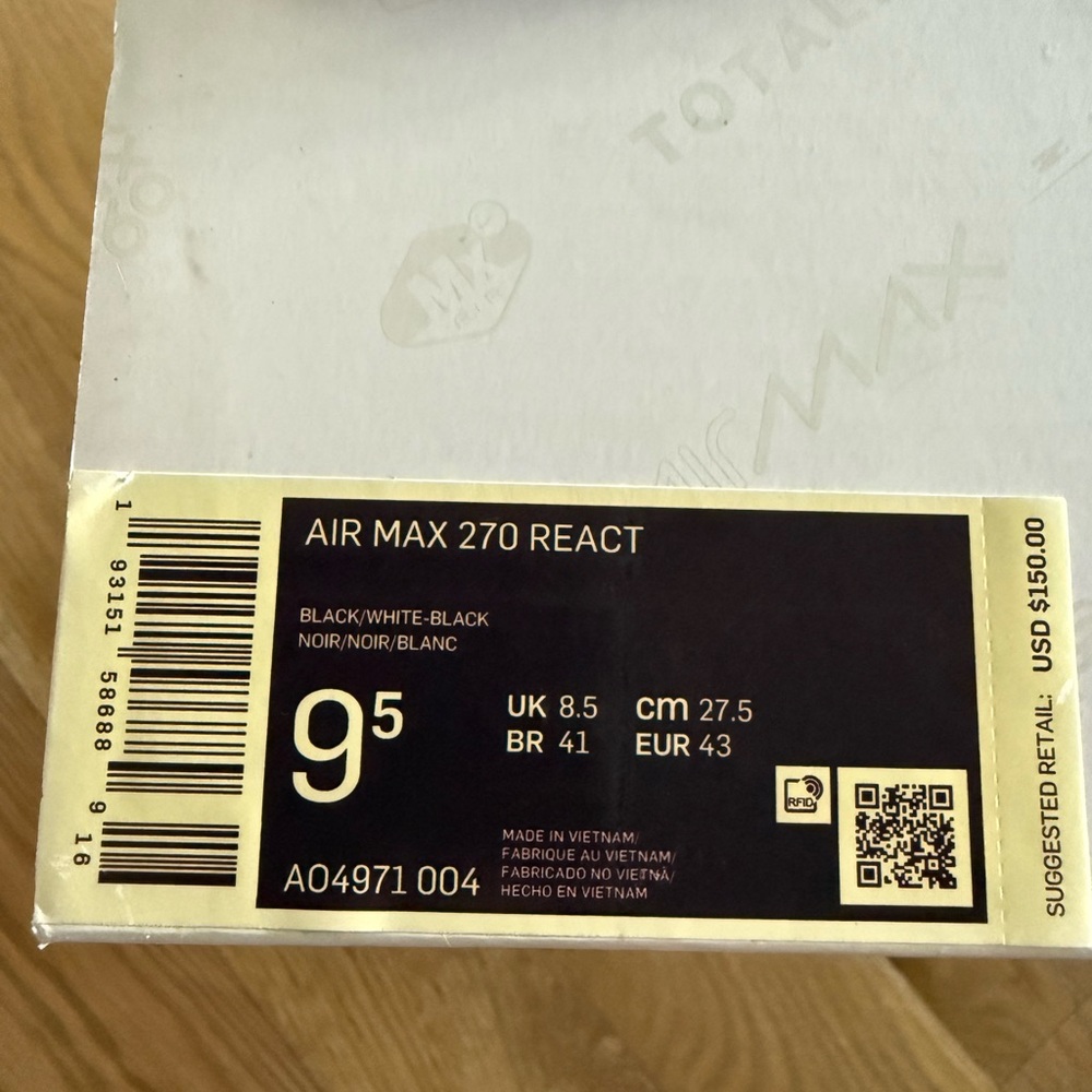 Nike Air Max React 270 - Picture 2 of 9